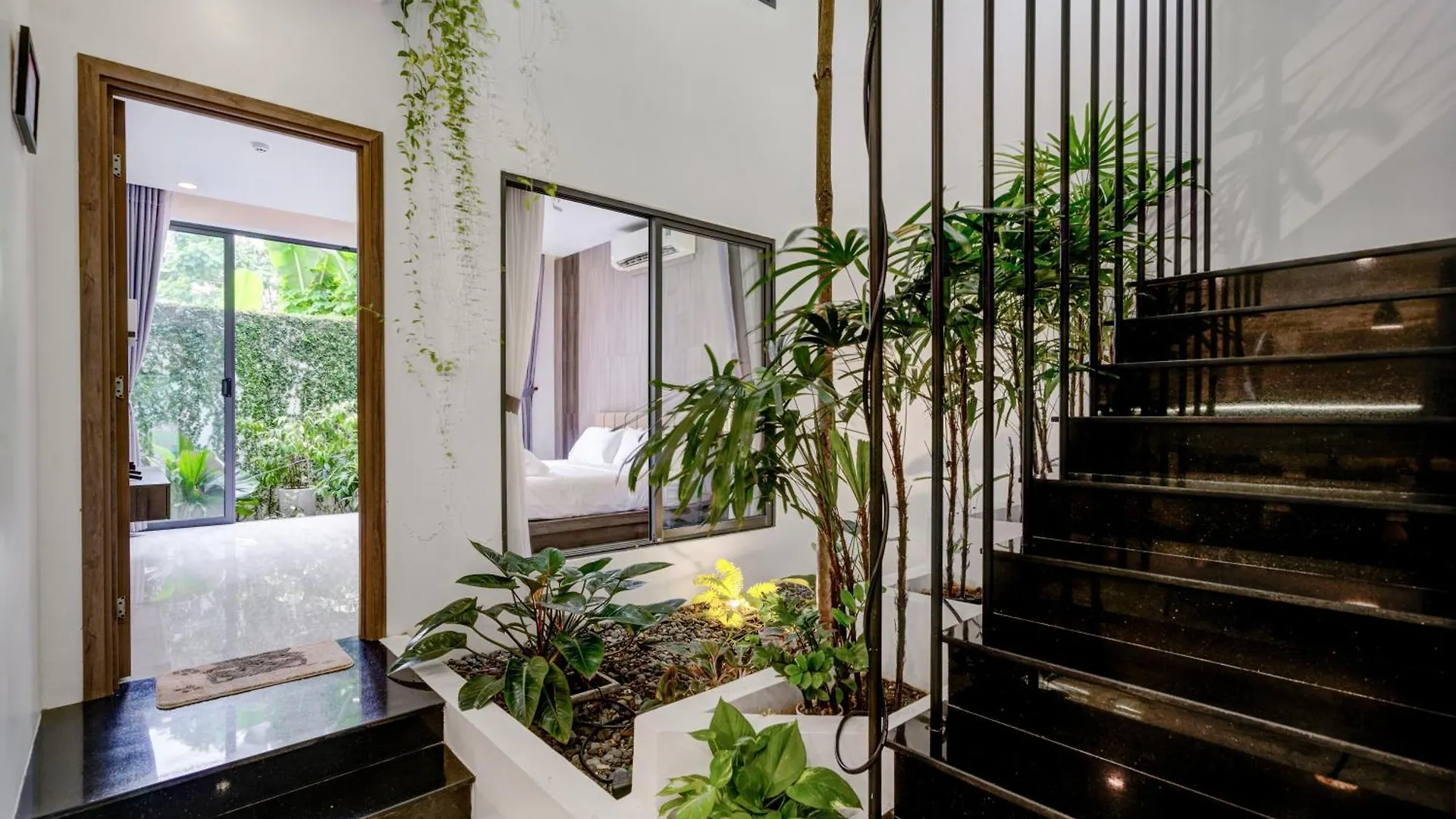 The Querencia Paz Luxury Private Pool Villa - Free Pick Up And Full Ac Da Nang Vietnam