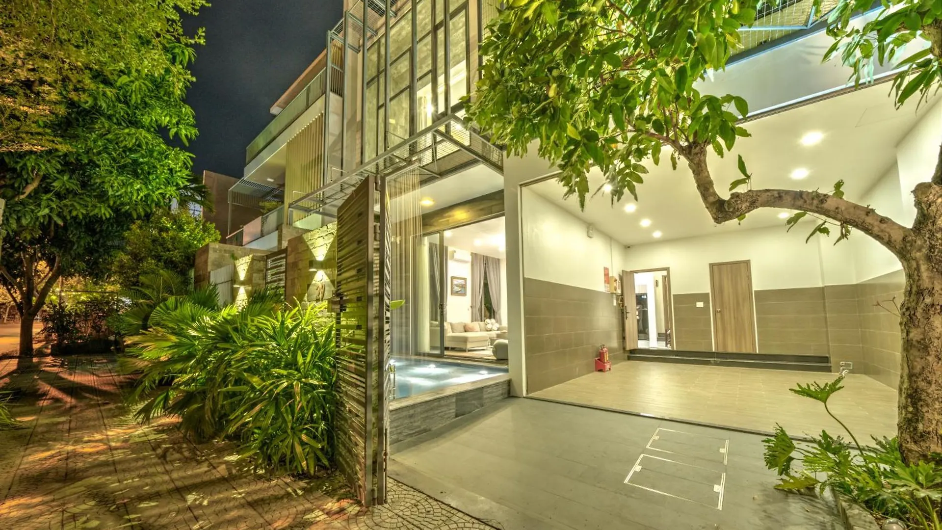 The Querencia Paz Luxury Private Pool Villa - Free Pick Up And Full Ac Da Nang